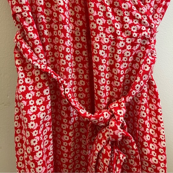 Aerie Floral Wrap Dress - Picture 5 of 6